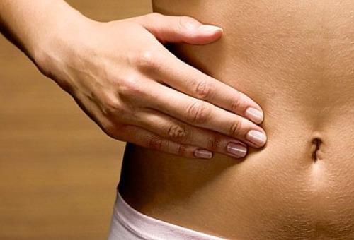 Αιτίες και θεραπεία για το πρήξιμο στην κοιλιά